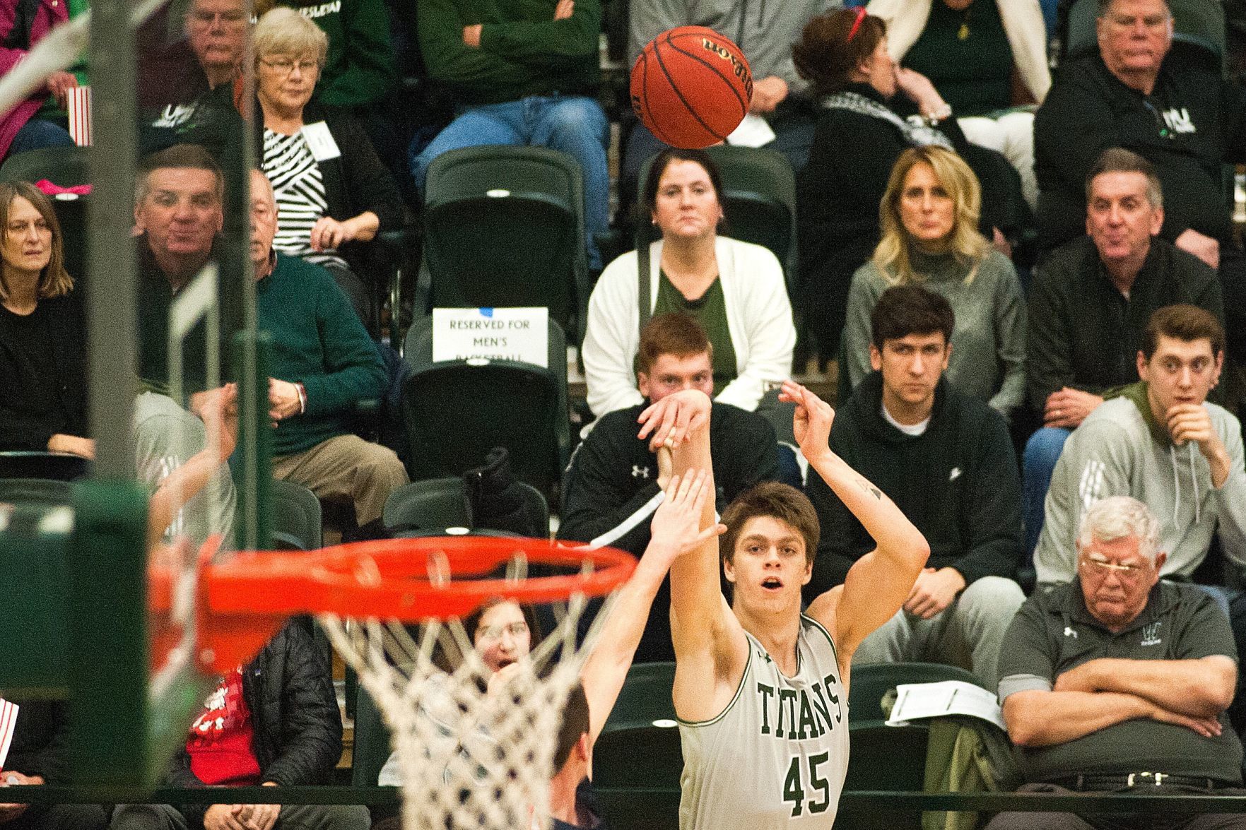 020220-blm-spt-1iwuhoops